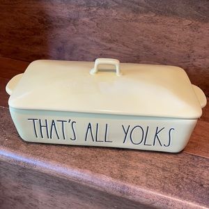Rae Dunn - THAT’S ALL YOLKS - Casserole dish